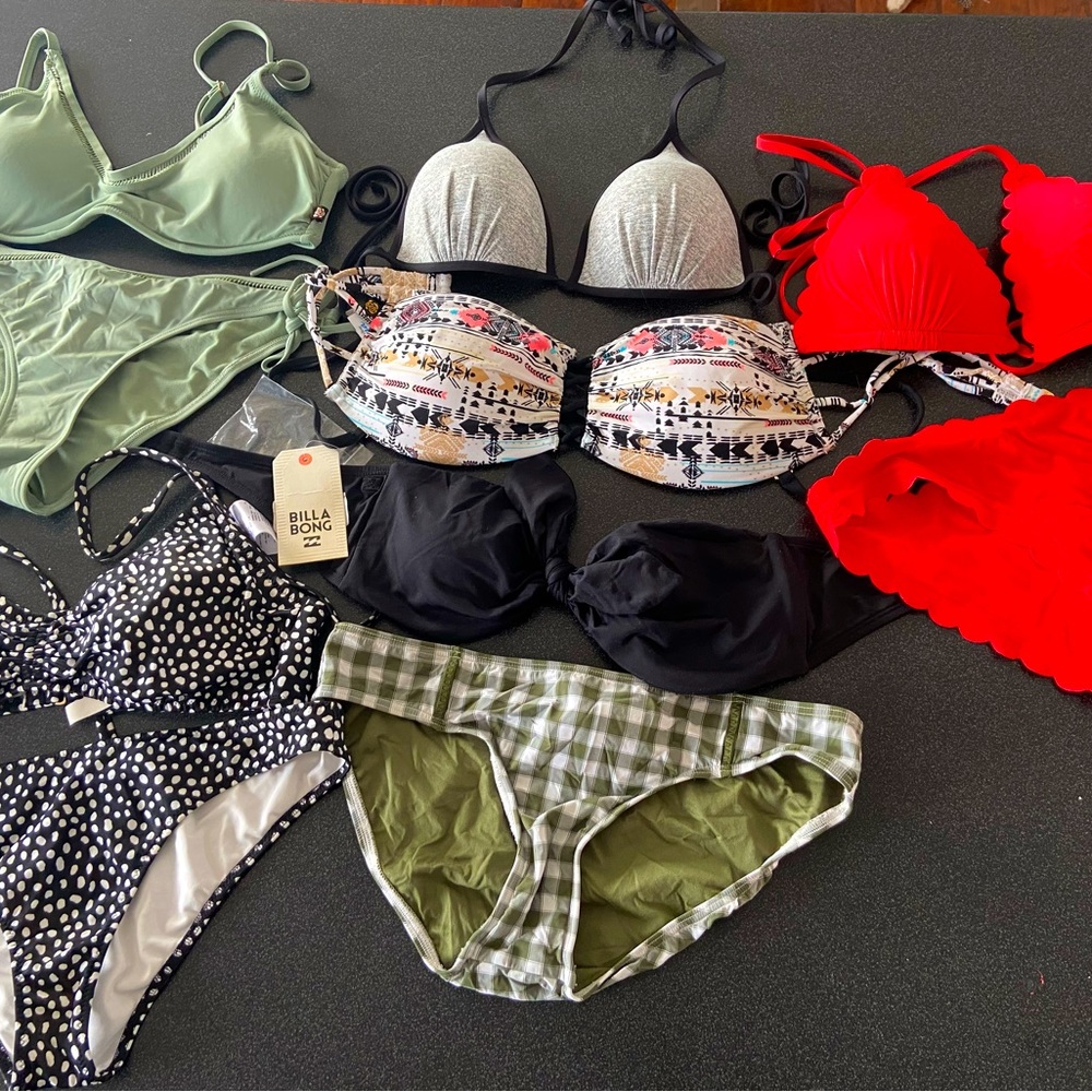 Women’s Medium Bikini Lot